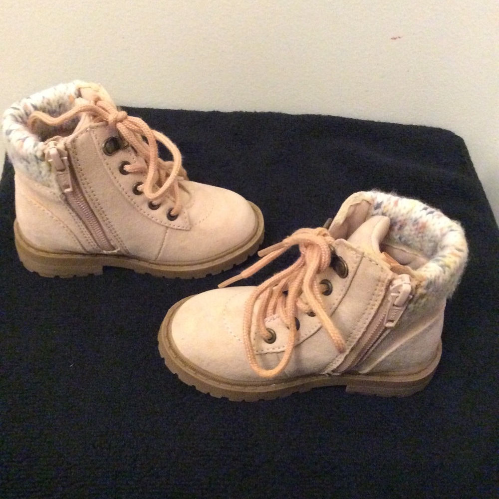 Old navy boots